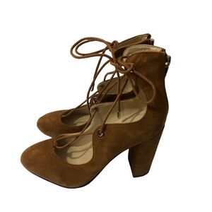 Marc Fisher brown suede lace up heels. Sz 7. New